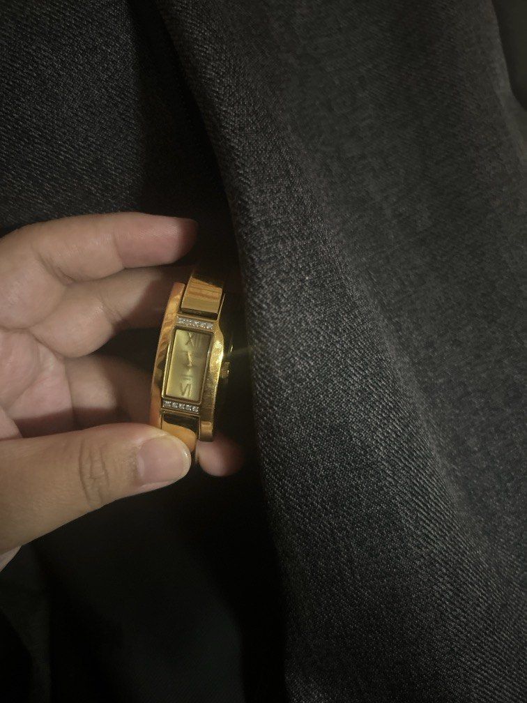 Anne Klein Diamond Swiss (Category: Women's Watches) located in Manila. Submitted by _abcag (Listing ID 1454893016, Image 2). Description: no box.