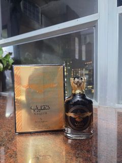 （分類：）位於 。 由 aura.identity 提交（商品編號 1454883233，圖片 1）。簡介： 。