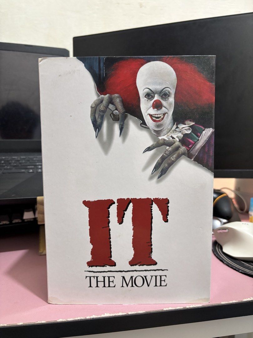 Authentic NECA IT Pennywise 1990 (Category: Figurines & Statues) located in Manila. Submitted by chow.yyyy (Listing ID 1454879080, Image 2). Description: Authentic NECA IT Pennywise 1990 BIB Complete accessories 2500 Manila area.