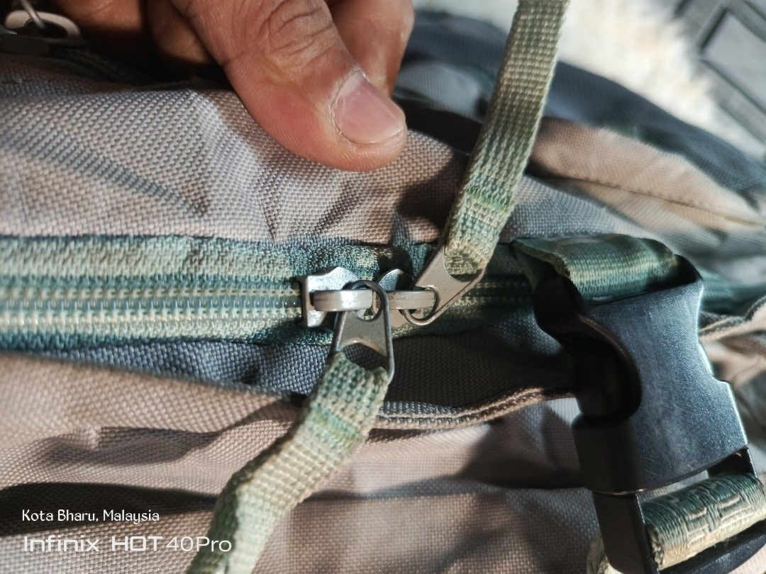 Backpack (Category: Backpacks) located in Kuala Lumpur. Submitted by grandturtle_dd5ca3 (Listing ID 1454861012, Image 3). Description: .