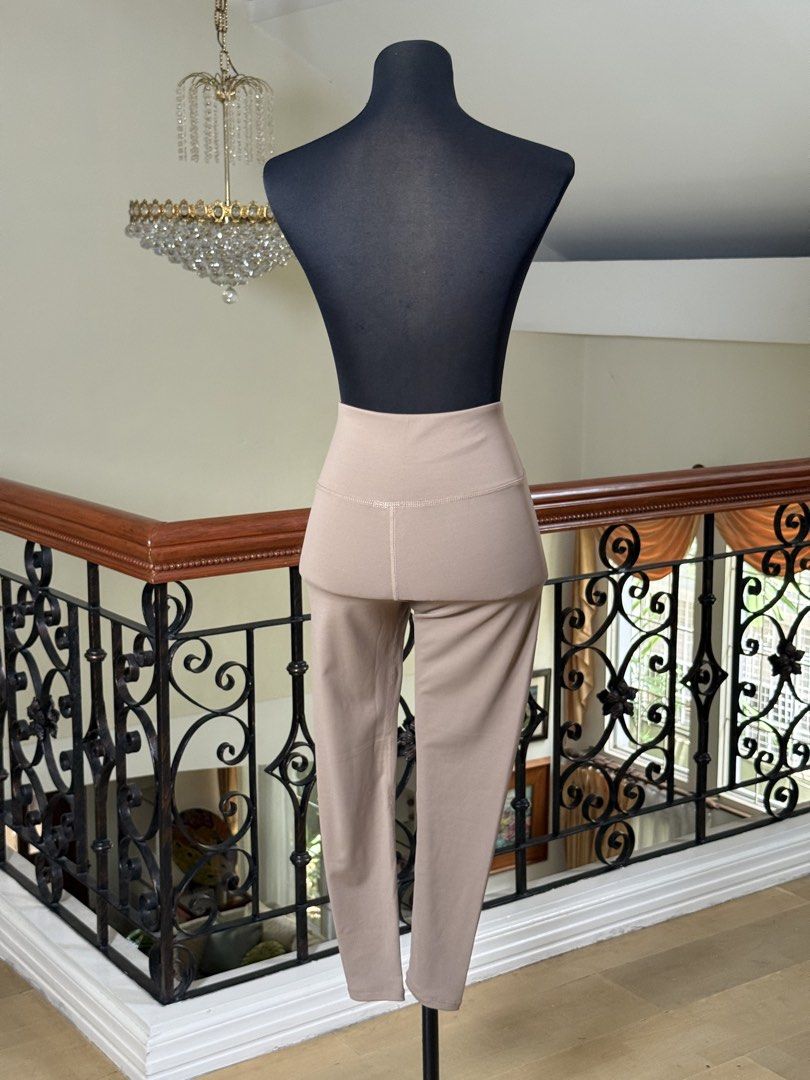 Beige Leggings (Category: Other Bottoms) located in Makati City. Submitted by VersatileBabe (Listing ID 1454941175, Image 3). Description: .