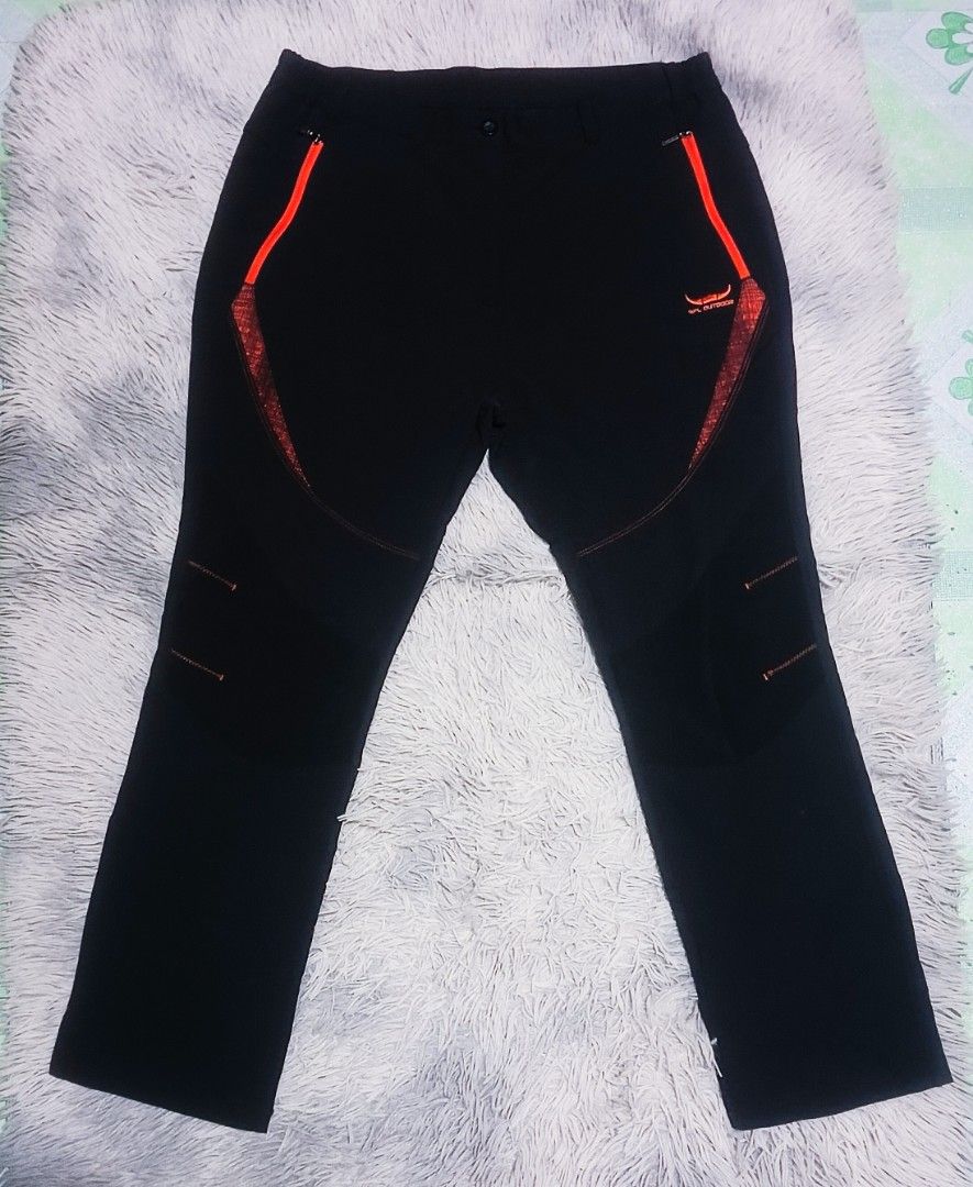 BFL OUTDOOR TREK PANTS (Category: Jeans) located in Davao. Submitted by nevar07 (Listing ID 1454754463, Image 2). Description: SIZE WAIST: 33-34 THIGH: 8.5 HEM: 7.5 LENGTH: 36 EMBROIDERED W/ 4 POCKETS ZIPPER TYPE Material Properties: These pants are typically crafted from highly stretchable, breathable, and quick-dry softshell fabrics tailored for mobility on steep inclines. BRAND NEW CONDITION NO ISSUE DM TO PURCHASE 📥 𝐑𝐄𝐌𝐈𝐍𝐃𝐄𝐑: •𝐂𝐨𝐥