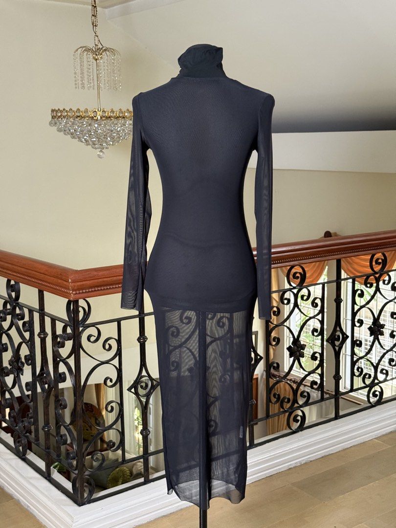 Black Dress With Lace (Category: Dresses) located in Makati City. Submitted by VersatileBabe (Listing ID 1454943235, Image 3). Description: .