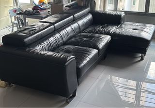 (Category: ) located in . Submitted by lovetradex (Listing ID 1454934138, Image 1). Description: .