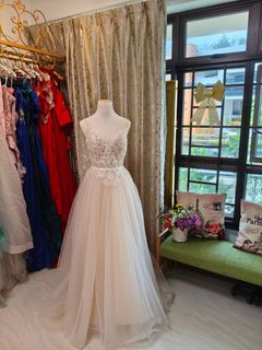 (Category: ) located in . Submitted by emporiumwedding (Listing ID 1454853192, Image 1). Description: .
