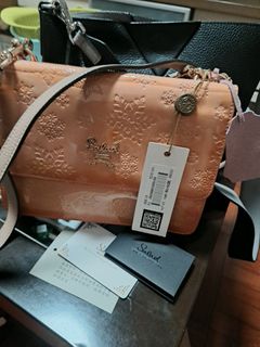 （分類：）位於 。 由 wildforest_97dd41 提交（商品編號 1454786220，圖片 1）。簡介： 。