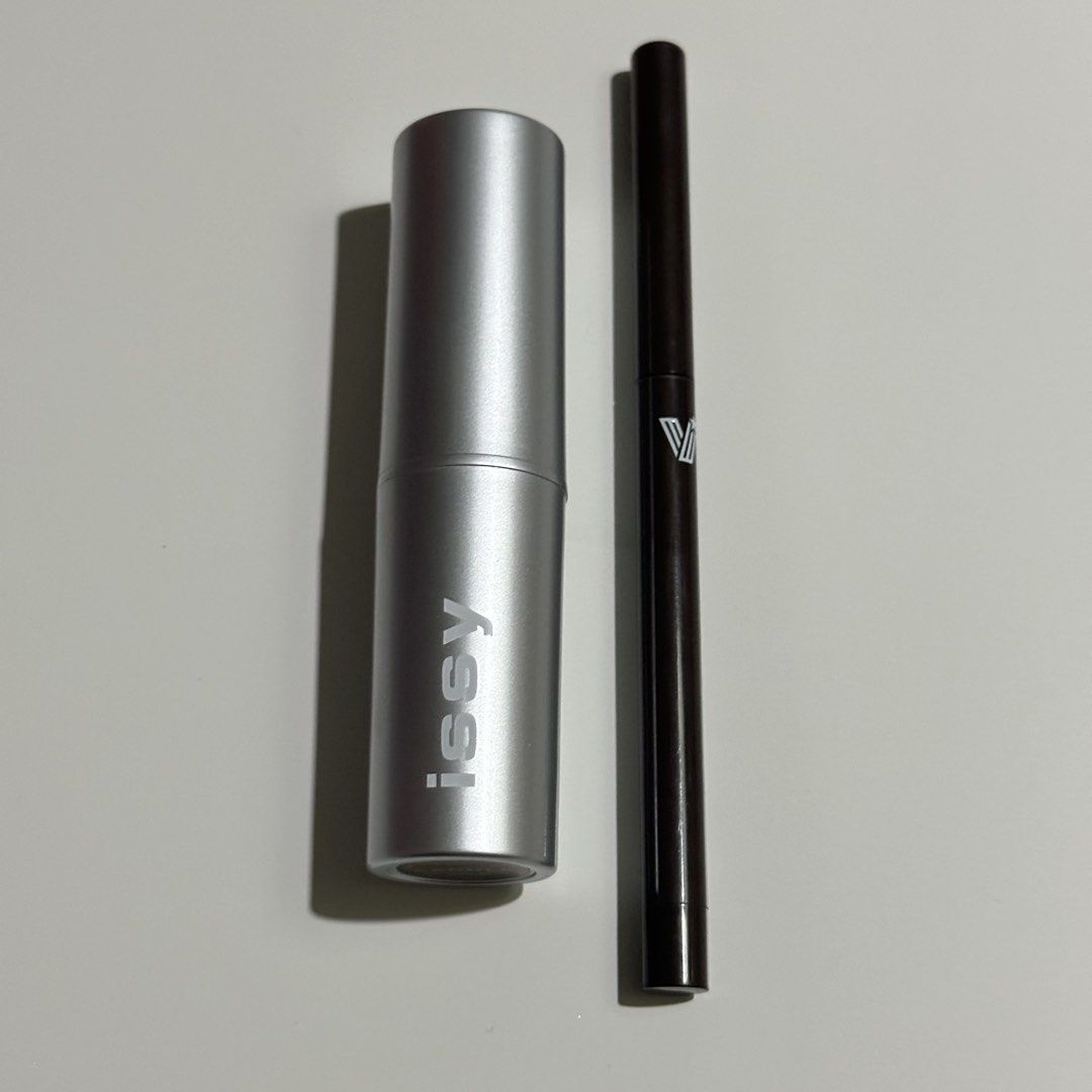 [bundle] issy foundation stick (saddle) + vice cosmetics gel liner (Category: Makeup) located in Mandaluyong City. Submitted by annyeong07_ (Listing ID 1454895333, Image 1). Description: .