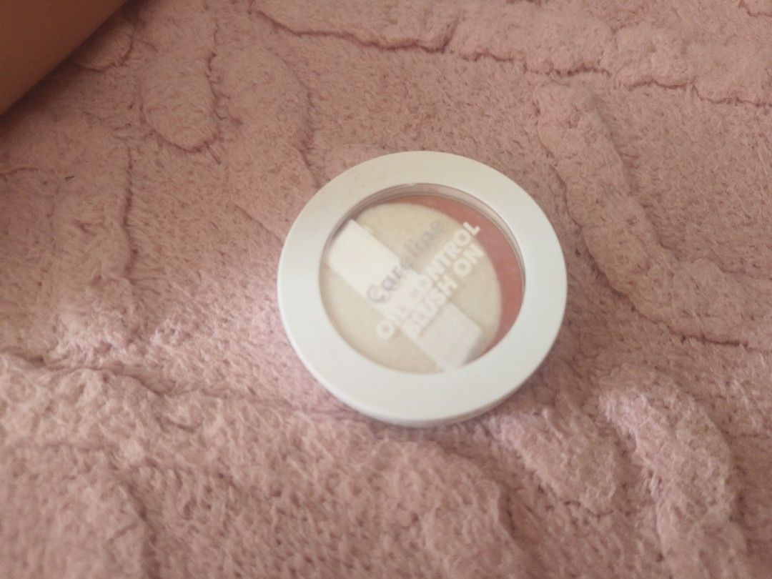 Careline RED TOMATO blush (Category: Makeup) located in Manila. Submitted by lobotomyval (Listing ID 1454791189, Image 1). Description: - good as new - just used for swatching.