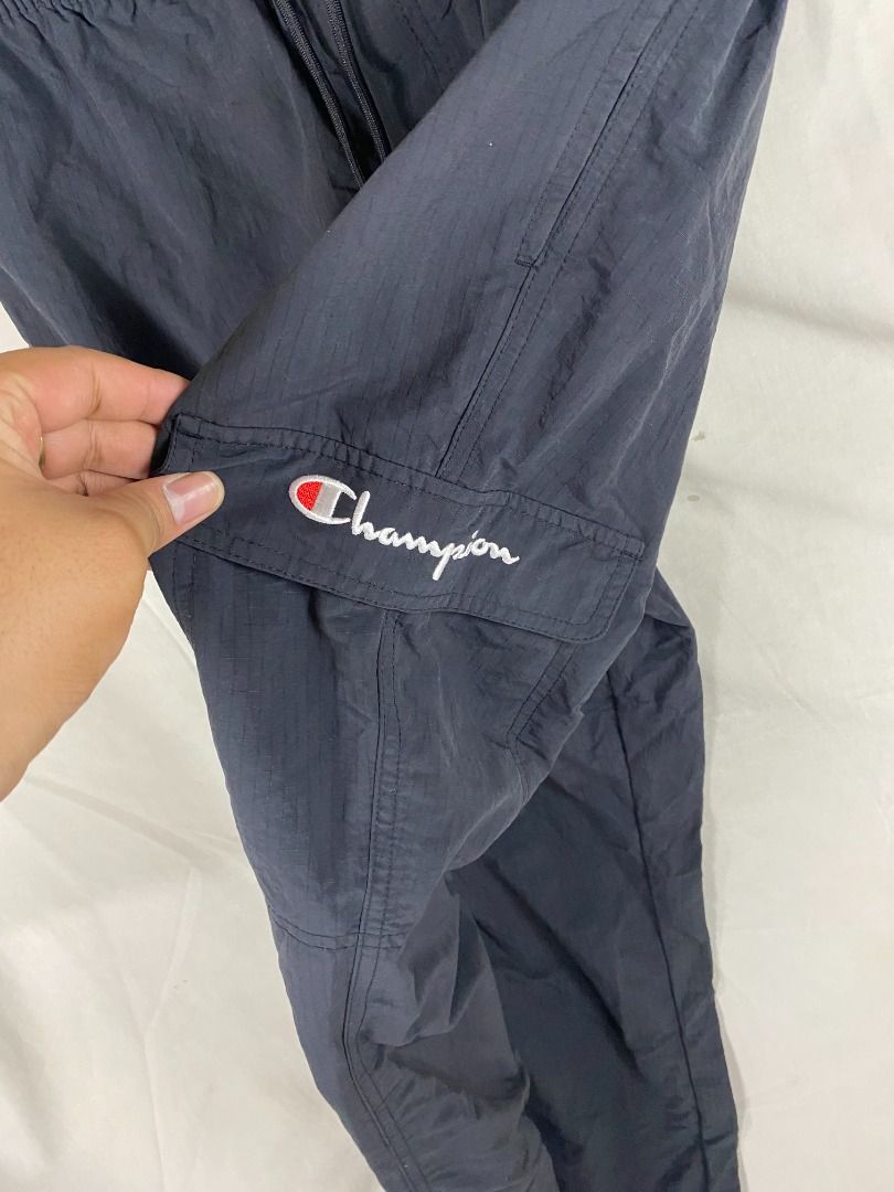 CHAMPION LIGHTWEIGHT TECHNICAL RIPSTOP CARGO TRACK PANTS - SIZE M (Category: Trousers) located in Antipolo. Submitted by canadafindss (Listing ID 1454933206, Image 2). Description: Visit & Follow Canada Finds for premium thrift, streetwear, vintage, and branded activewear from Canada 🇨🇦 More items posted regularly: https://www.carousell.ph/ph/u/canadafindss CHAMPION LIGHTWEIGHT TECHNICAL RIPSTOP CARGO TRACK PANTS - SIZE M Upgrade your gorpcore 