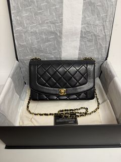 （分類：）位於 。 由 luxurybag_station 提交（商品編號 1454928422，圖片 1）。簡介： 。