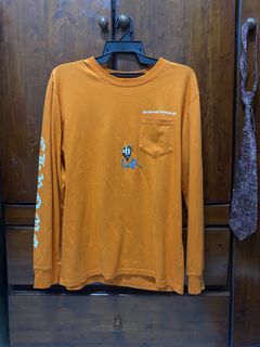 (Category: ) located in . Submitted by lilrabbit._ (Listing ID 1454874786, Image 1). Description: .