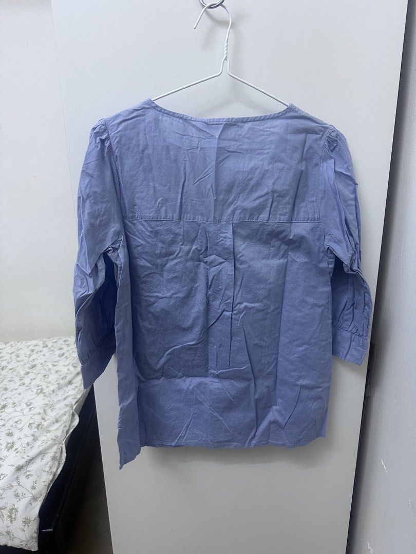Collared Button-Up Blouse (Category: Blouses) located in Shah Alam. Submitted by ilovemycatbuddy (Listing ID 1454928135, Image 2). Description: Can fit S & M Shoulder: 14 inch Can pm for detailed measurements .
