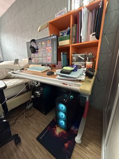 (Category: ) located in . Submitted by yeelit (Listing ID 1454794171, Image 1). Description: .