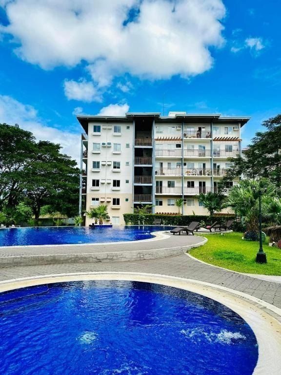 Condo For Sale in (Category: Apartments & Condos) located in Mandaluyong City. Submitted by kiersantos.integrityrealty (Listing ID 1454841736, Image 2). Description: CONDO - FOR SALE!!! !! BANK FORECLOSED PROPERTY / CLEAN TITLE !! **No to agent/broker / Not to Pagibig financing** ________________________ Condominium For Sale in Address: UNIT 606 @ 6TH FLOOR, AMAIA STEPS PARKWAY NUVALI - ARIA A BUILDING, CONSERVATION AVENUE, BRGY. CANLUBANG, CALAM