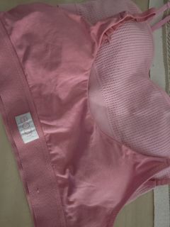 (Category: ) located in . Submitted by mommykz (Listing ID 1454766174, Image 1). Description: .