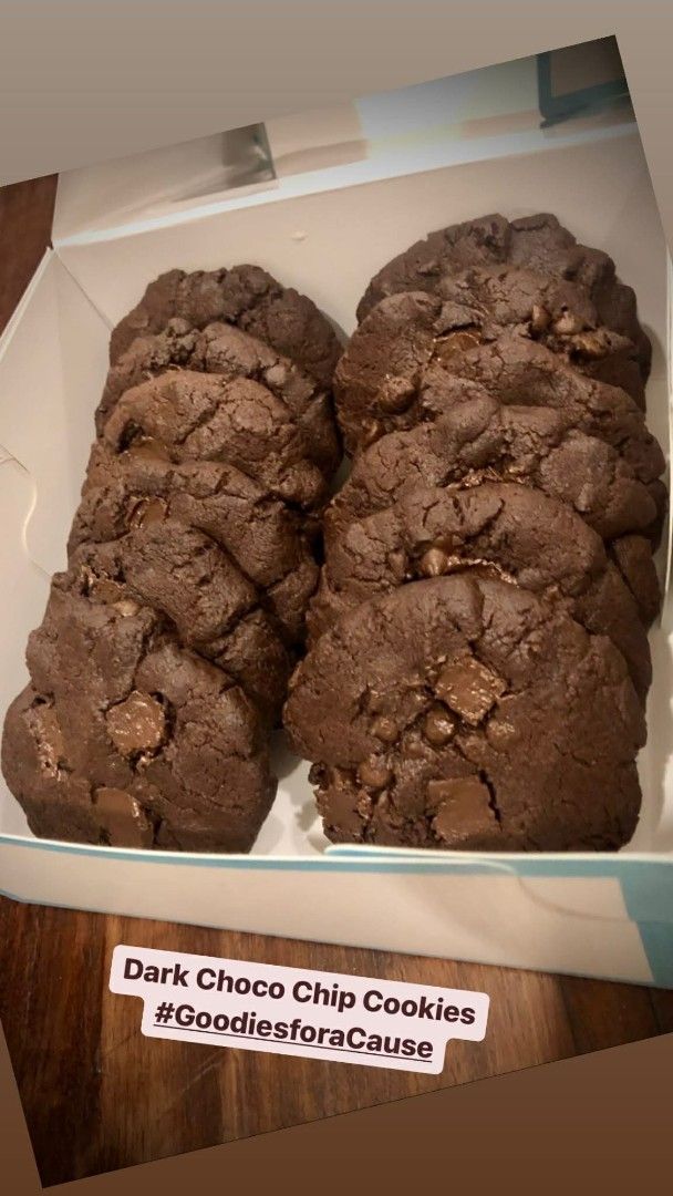 Dark Choco Chip Cookies - Goodies (Category: Packaged & Instant Food) located in Marikina City. Submitted by nico.outlet (Listing ID 1454948400, Image 1). Description: - Delicious homemade dark chocolate chip cookies - Packed with rich chocolate chunks - Perfect for a sweet treat or sharing - Baked fresh and ready to enjoy - Satisfy your cravings! - Pre-order one day before.