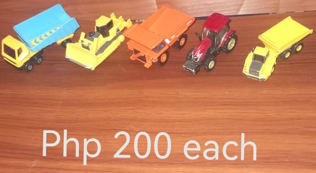 Diecast Cars Sets #3 (Category: Vehicle & Diecast Models) located in Los Banos. Submitted by princessbotique (Listing ID 1454872277, Image 3). Description: Diecast Cars Sets #3 Tomica Hotwheels Matchbox Disney Corgi Majorette Maisto Wellys Diapet Architect Cars Storage Etc 0810 Preloved As is See pix for price and details First come First Serve Please add shipping fee From Los Banos Laguna Meetups per arrangement MOP GCash first to pay basis No r