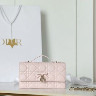 (Category: ) located in . Submitted by worldwidedeals (Listing ID 1454836990, Image 1). Description: .