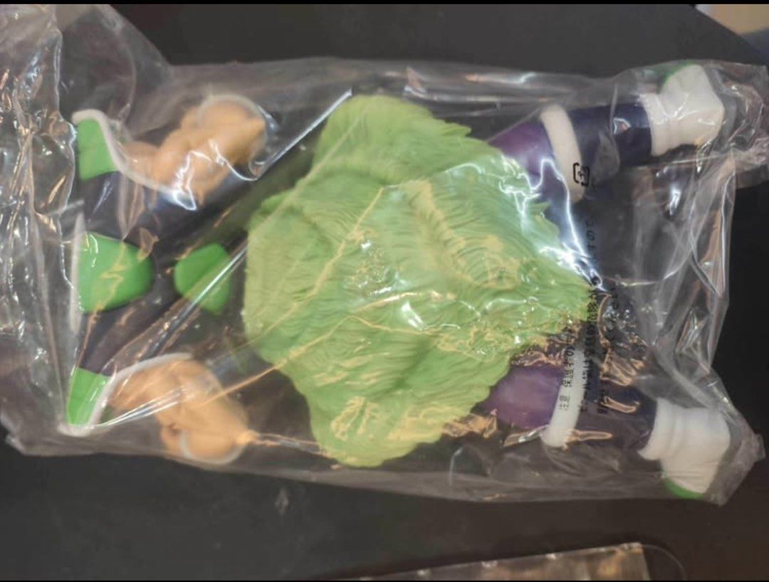 Dragon Ball Z Masterlise Broly Figure (Category: Figurines & Statues) located in Quezon City. Submitted by davenue (Listing ID 1454894447, Image 3). Description: - Ichiban Kuji Prize B Broly Figure - Omnibus Super Masterlise - Brand New, still sealed in original plastic packaging - Perfect for Dragon Ball Z collectors - Box bawal sa RFS: Decluttering Item is in QC .