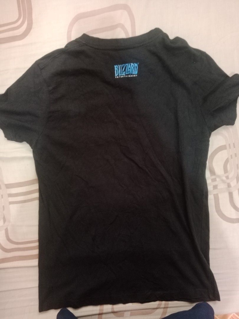 EPIC BLIZZARD y2k,grunge (Category: Tshirts & Polo Shirts ) located in Naga. Submitted by thrift.vincent (Listing ID 1454796358, Image 2). Description: .