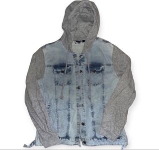 (Category: ) located in . Submitted by cassappl (Listing ID 1454905594, Image 1). Description: .
