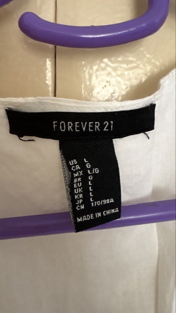 F21 dress (Category: Dresses) located in Cavite. Submitted by matchay_ph (Listing ID 1454789528, Image 3). Description: Very well-loved.