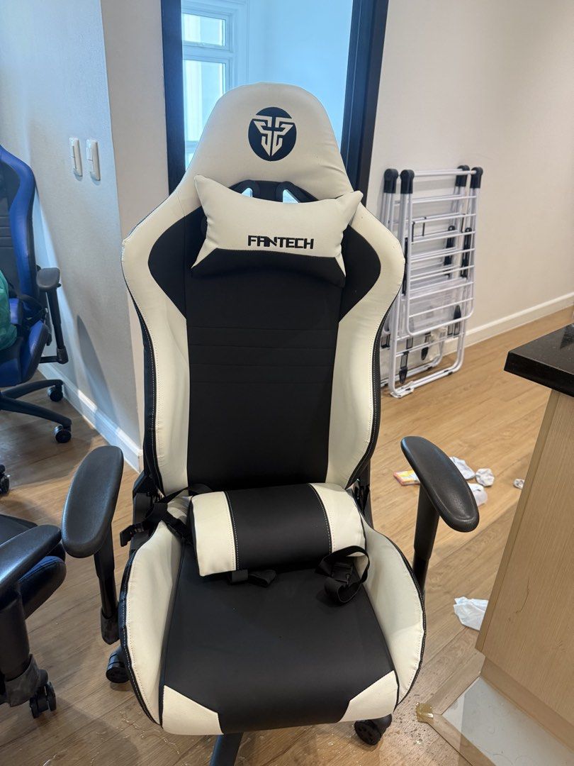 Fantech Gaming Chair Black and White (Category: Chairs) located in Makati City. Submitted by gel09 (Listing ID 1454908003, Image 1). Description: - Fantech Gaming Chair - Stylish Black & White design - Comes with adjustable lumbar and neck pillows - Built for comfort during long gaming sessions - Sturdy and durable construction - Ready for its new home!.