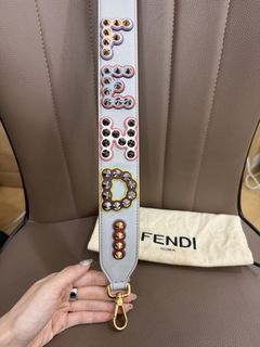 （分類：）位於 。 由 shopaholichoc 提交（商品編號 1454811635，圖片 1）。簡介： 。
