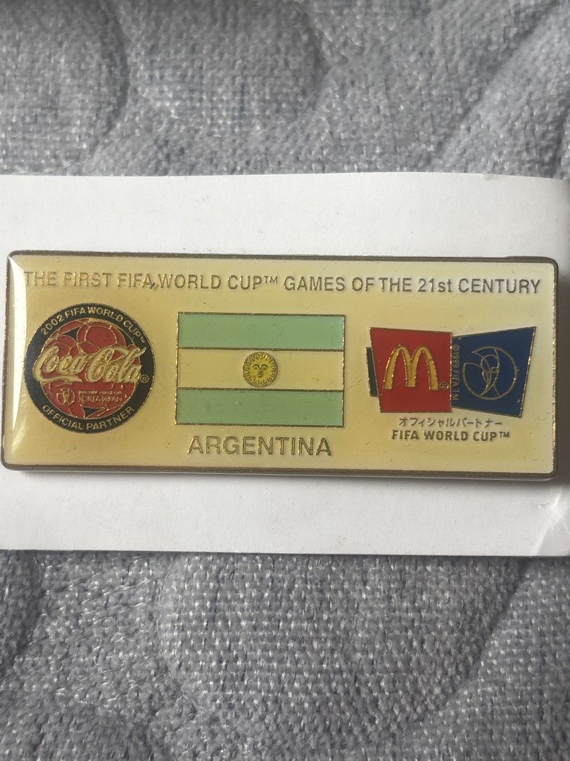 Fifa Mcdonald's Coca Cola Argentina pin 2002 (Category: Other Merchandise) located in Calamba. Submitted by cur8d (Listing ID 1454755832, Image 1). Description: FIFA pins are open for take-all price.