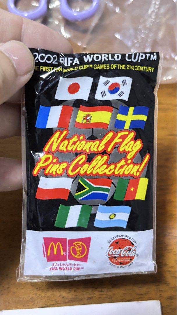 Fifa Mcdonald's Coca Cola Argentina pin 2002 (Category: Other Merchandise) located in Calamba. Submitted by cur8d (Listing ID 1454755832, Image 2). Description: FIFA pins are open for take-all price.