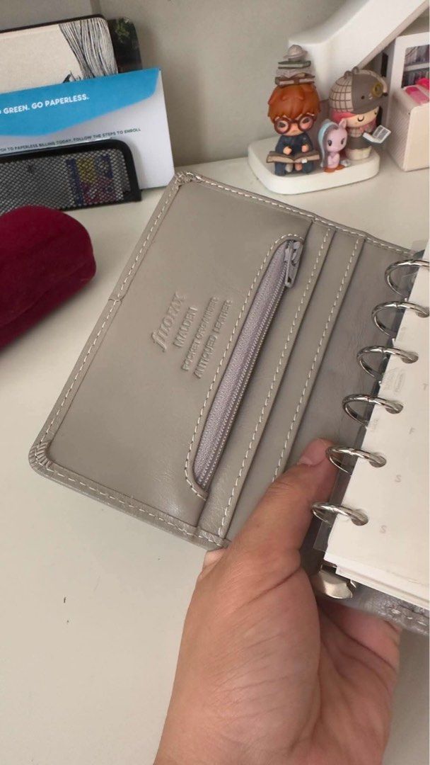 Filofax Malden Stone - Pocket Size (Category: Stationery & School Supplies) located in Rizal. Submitted by artandjournals (Listing ID 1454822396, Image 3). Description: Binder only Slightly negotiable. I couldn’t find the box. Thank you!.