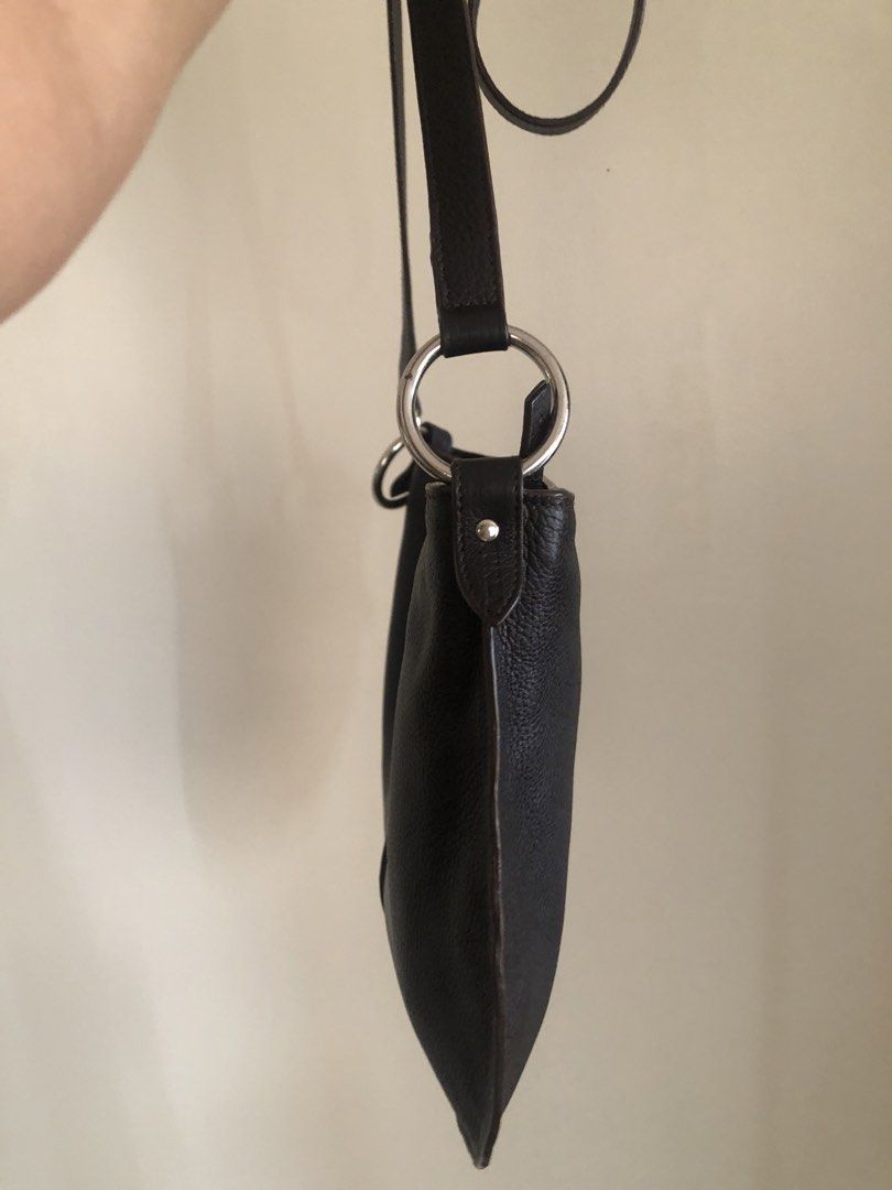 Furla crossbody bag black (Category: Luxury Bags & Wallets) located in Pasig City. Submitted by maricrism68145 (Listing ID 1454933545, Image 3). Description: Japan preloved.