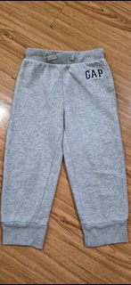 (Category: ) located in . Submitted by decluttermyclosetph (Listing ID 1454873277, Image 1). Description: .