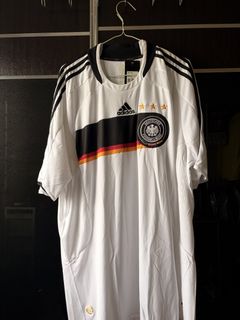 (Category: ) located in . Submitted by halftime.kits (Listing ID 1454768475, Image 1). Description: .
