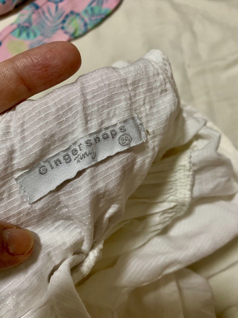 Gingersnaps White Baby Dress (Category: Babies & Kids Fashion) located in Teresa. Submitted by ennand (Listing ID 1454755463, Image 3). Description: .