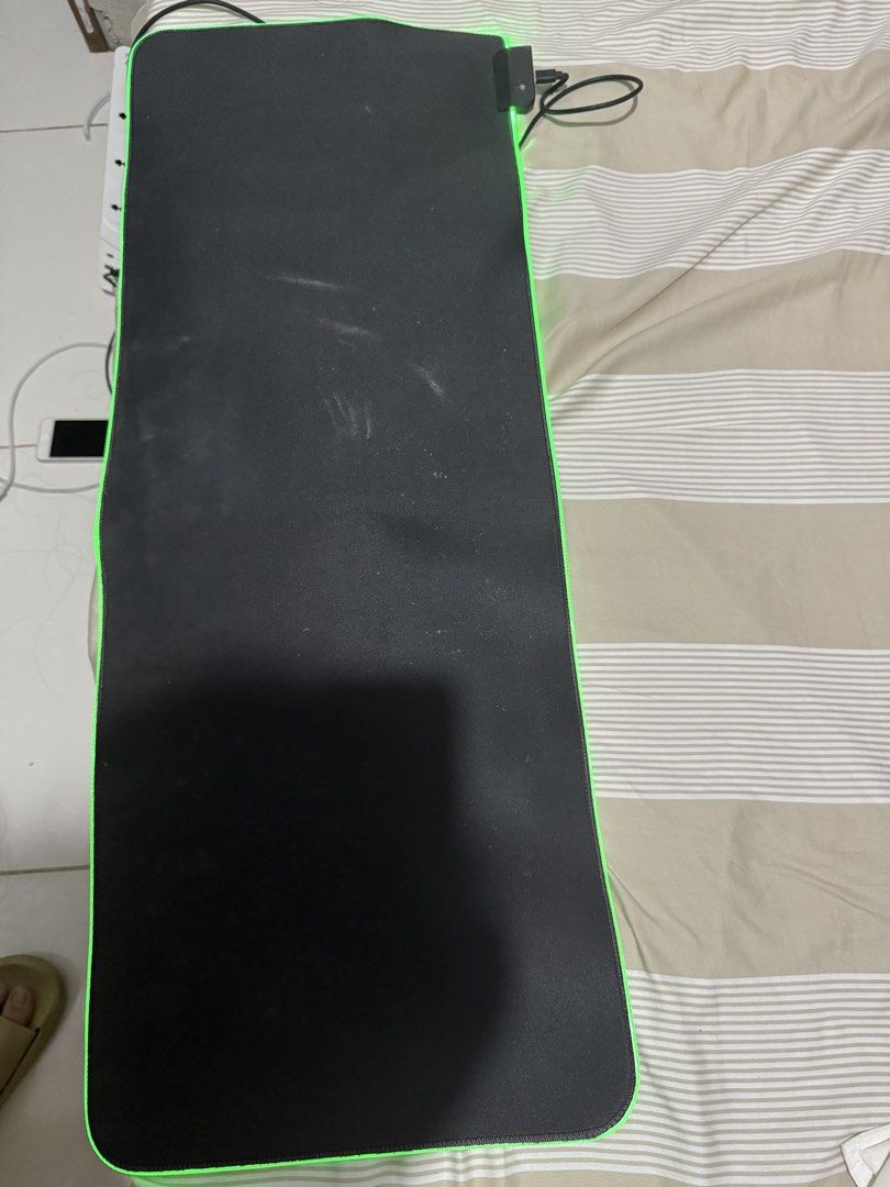 GMS-WTS Soft Cloth RGB Mouse Pad (Category: Mouse & Mousepads) located in Manila. Submitted by fiercedog-92315c (Listing ID 1454935243, Image 1). Description: - RGB Mouse Pad - Model: GMS-WTS - Soft Cloth Surface - Rating: 5V 100mA - Certifications: CEFC, ROHS - Made in China.