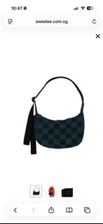 (Category: ) located in . Submitted by pastelbloomyyy (Listing ID 1454770567, Image 1). Description: .