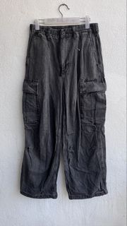 (Category: ) located in . Submitted by 89closet (Listing ID 1454766846, Image 1). Description: .
