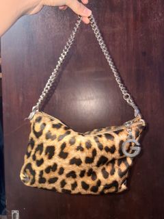 (Category: ) located in . Submitted by K311YY (Listing ID 1454917164, Image 1). Description: .