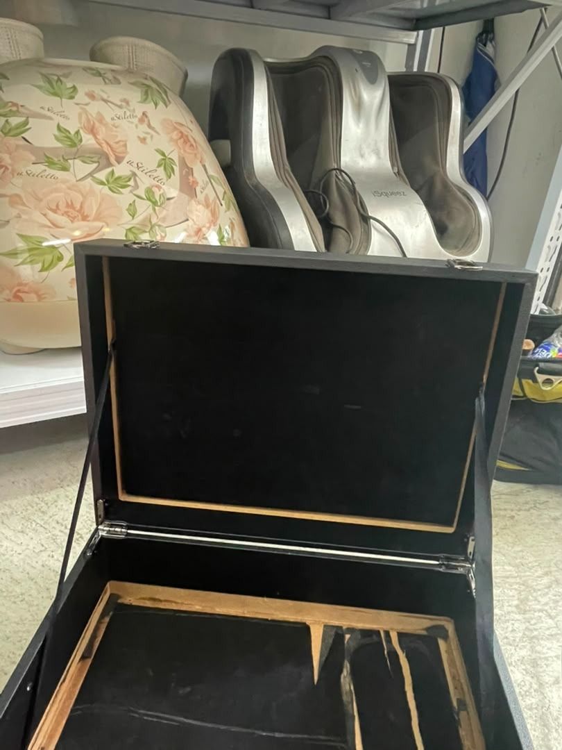 hardshell briefcase (Category: Storage Boxes & Baskets) located in Lubok China. Submitted by nur_azs (Listing ID 1454824560, Image 3). Description: -interior features black velvet lining designed for holding specific items like jewelry or magic props.