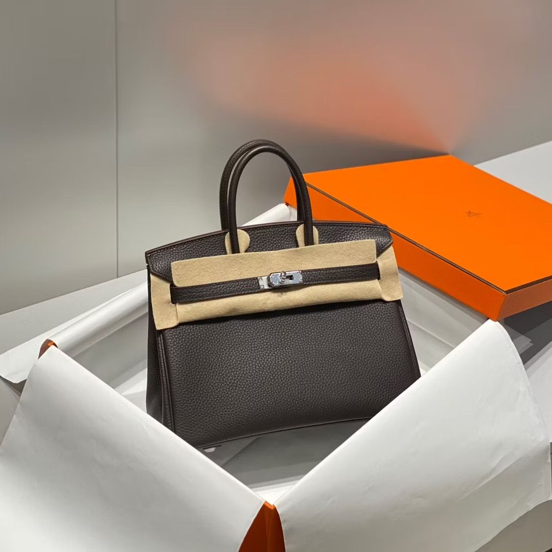 HERMES BIRKIN 35 TOGO CAFE (Category: Luxury Bags & Wallets) located in Makati City. Submitted by tonyalavaro (Listing ID 1454921946, Image 2). Description: Pre-order HERMES BIRKIN 35 TOGO CAFE.