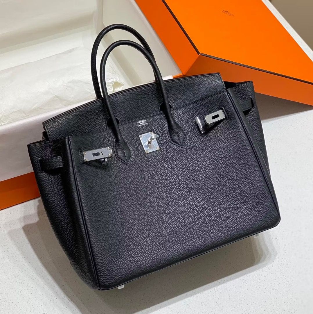 HERMES BIRKIN 35 TOGO NOIR (Category: Luxury Bags & Wallets) located in Makati City. Submitted by tonyalavaro (Listing ID 1454922484, Image 1). Description: PRE-ORDER HERMES BIRKIN 35 TOGO NOIR.