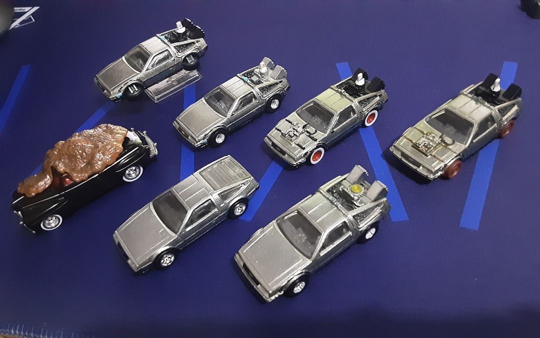 HOTWHEELS Back To The Future DeLorean Time Machine Set (Category: Vehicle & Diecast Models) located in Quezon City. Submitted by bobbyrey1 (Listing ID 1454875608, Image 1). Description: HOTWHEELS Back To The Future DeLorean Time Machine Set Set of 7. No breaking of set. All are Hotwheels Premium/RealRiders. All original die-cast toys. Loose but in mint condition. On display in covered case, or in storage only. Hindi nilaro kahit kelan ng bata or 