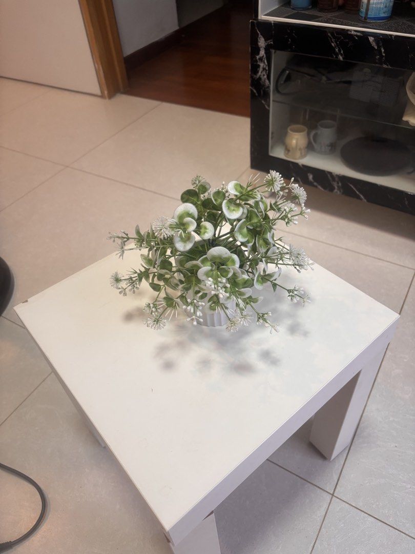 ikea side table (Category: Tables & Sets) located in Singapore. Submitted by accountingmath7 (Listing ID 1454868063, Image 3). Description: ikea table.