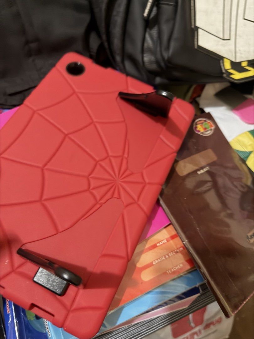 Ipad 10th gen casing superman (Category: Cases & Sleeves) located in Makati City. Submitted by crizhazel (Listing ID 1454873397, Image 3). Description: Brand new and no any issue RFS Nagkamali ng order size.