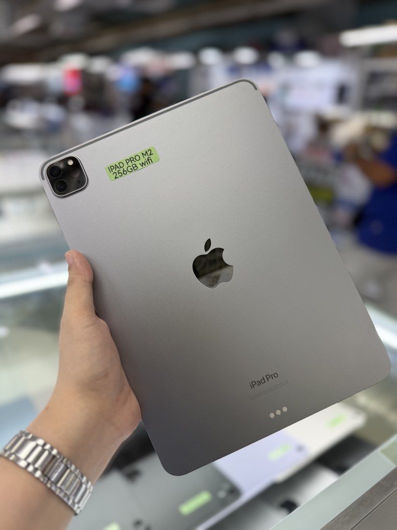 Ipad Pro M2 11' inch Wifi Only no issues 256GB (Category: iPad) located in San Juan City. Submitted by najihahtelecomshop2018 (Listing ID 1454922697, Image 1). Description: Legit Store | Original unit FOR SALE | TRADE / SWAP ▫️INSTALLMENT thru: 🔸Credit Card (straight / installment) 🔸Ggives / Gcredit + 6% interest 🔸Spay Later + 6% interest (RFS: Buy and Sell any kinds of Gadgets) Description: Ipad Pro M2 11' inch 256GB ( other GB are also avail