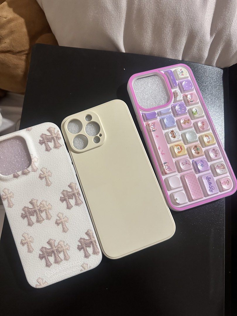 Iphone 14 Pro Max Case Bundle (Category: iPhone 14 Series) located in Manila. Submitted by amimae17 (Listing ID 1454888969, Image 1). Description: 3 For ₱250 (Fixed Price) Yung asa middle po slightly used the other two is brand new. RFS: Declutter, impulsive buy🤣. .