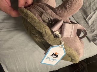 （分類：）位於 。 由 beebeeline0725 提交（商品編號 1454755883，圖片 1）。簡介： 。