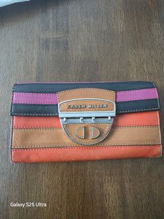 (Category: ) located in . Submitted by kben1981 (Listing ID 1454900907, Image 1). Description: .