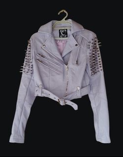 (Category: ) located in . Submitted by outdatedfinds (Listing ID 1454828457, Image 1). Description: .